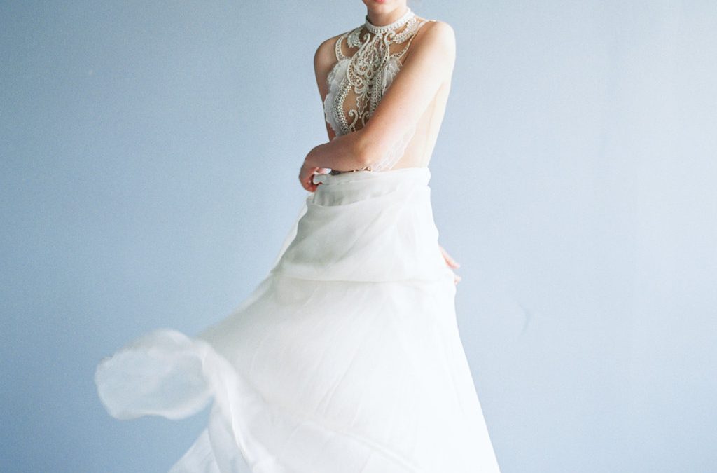 How to Find Your Dream Wedding Dress From Home