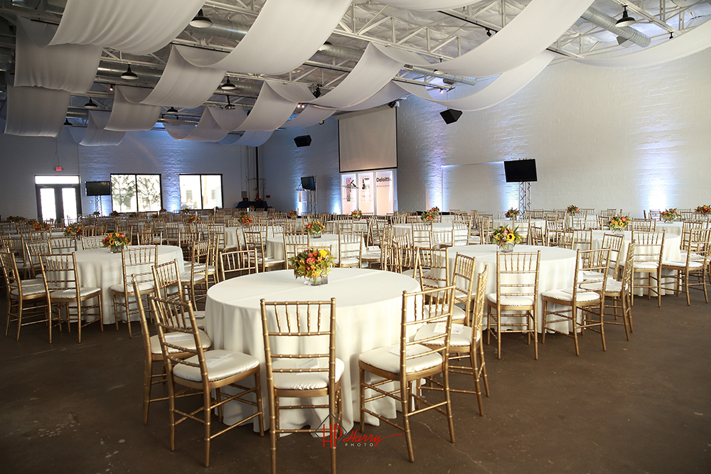 Who is Responsible for Set-Up and Tear Down When You Rent a Venue?